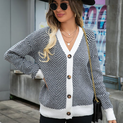 Women's Fashion Casual Cardigan Color Matching Button Sweater Top